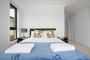 Captivating Large 4br@narre Warren