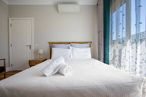 Lux Style 4BR Townhouse@ashwood