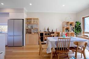 Lux Style 4BR Townhouse@ashwood