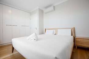 Lux Style 4BR Townhouse@ashwood