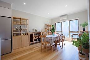 Lux Style 4BR Townhouse@ashwood