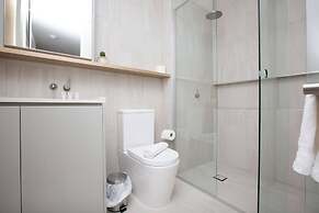 The Lively City 2bed 2 Bath APT @footscray