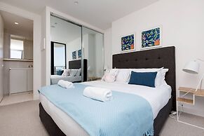 The Lively City 2bed 2 Bath APT @footscray