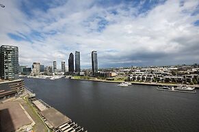 Delightful 2BR Riverview@docklands