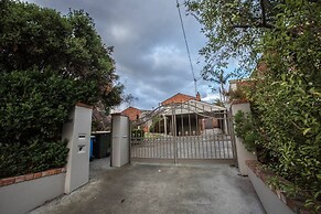 Lots Love Life Garden View Amazing Five Bedrooms