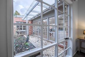 Lots Love Life Garden View Amazing Five Bedrooms