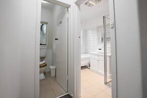 Lots Love Life Garden View Amazing Five Bedrooms