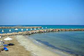 Golden Grain Suites by Checkin