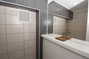 Golden Grain Suites by Checkin