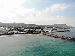 Golden Grain Suites by Checkin