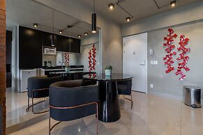 Downtown Republica Akile