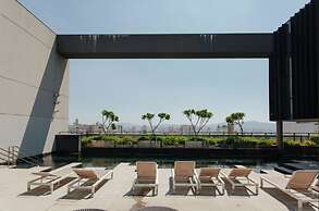 Downtown Republica Akile