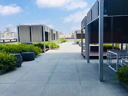 Downtown Republica Akile