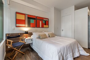 Downtown Republica Akile