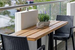 Semes Luxury Apartments by Estia