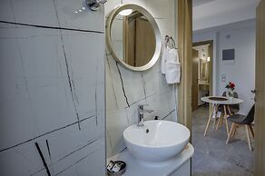 Semes Luxury Apartments by Estia