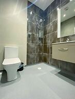 Mayfair Suite Sasco Apartments