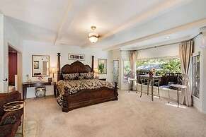 Potter's Foothill House