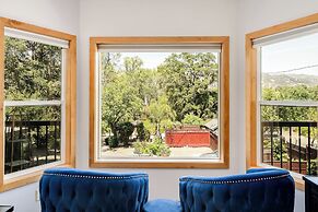 Potter's Foothill House