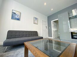 Chelsea Suite Sasco Apartments