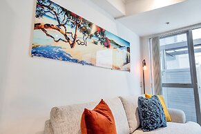 Chic 3 Bedroom City Central with Parking