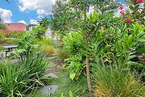 Elegant and Stylish Retreat in Epsom