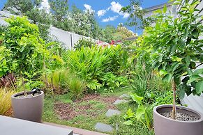 Elegant and Stylish Retreat in Epsom