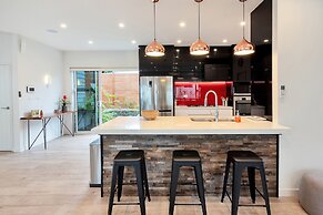 Elegant and Stylish Retreat in Epsom