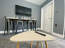 Kensington Suite Sasco Apartments