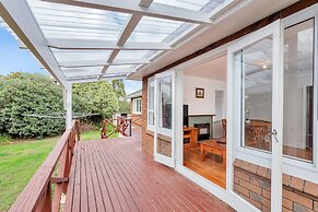3 Bedroom In Onehunga w Parking - Wifi - Netflix