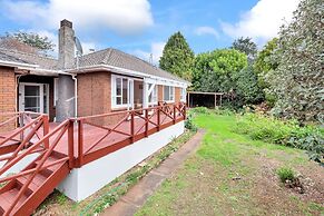 3 Bedroom In Onehunga w Parking - Wifi - Netflix