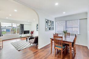 Spacious 3 Bedroom Near Middlemore