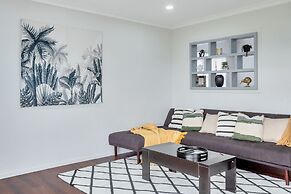Spacious 3 Bedroom Near Middlemore