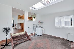 Spacious 3 Bedroom Near Middlemore