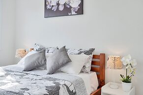 Spacious 3 Bedroom Near Middlemore