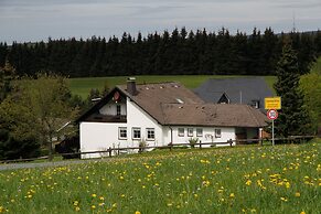 Ferienwohnungn Astenpanorama