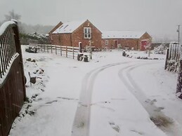Quaint 4 Bed Barn Conversion Barnhouse Starshinezz