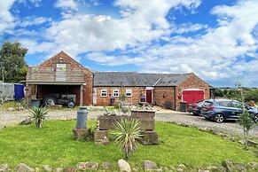 Starshinezzz - Large Farmhouse County Durham