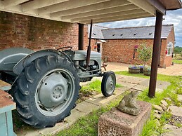 Quaint 4 Bed Barn Conversion Barnhouse Starshinezz