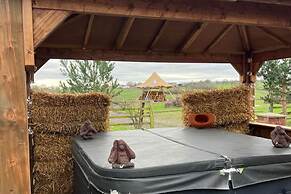 Starshinezzz - Large Farmhouse County Durham