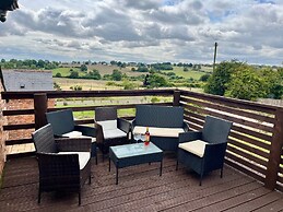 Quaint 4 Bed Barn Conversion Barnhouse Starshinezz
