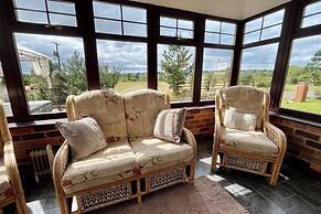 Starshinezzz - Large Farmhouse County Durham