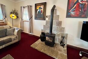 Starshinezzz - Large Farmhouse County Durham