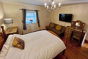 Starshinezzz - Large Farmhouse County Durham
