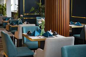 Angel Hotels Beach Da Nang