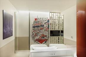 Wink Hotel Saigon Centre