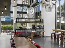 Wink Saigon Centre, Unscripted by Hyatt - 24 Hours stay