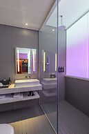 Wink Saigon Centre, Unscripted by Hyatt - 24 Hours stay