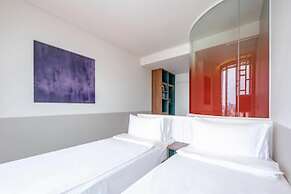 Wink Saigon Centre, Unscripted by Hyatt - 24 Hours stay