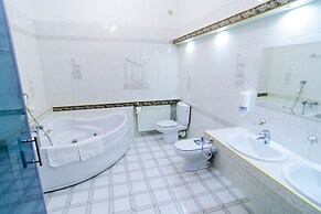 Lord Jack Apartments